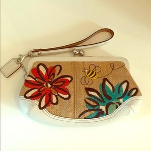 Clutch/Wristlet